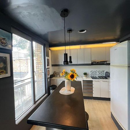 One Bed House In Camden Town Villa Londres Exterior foto
